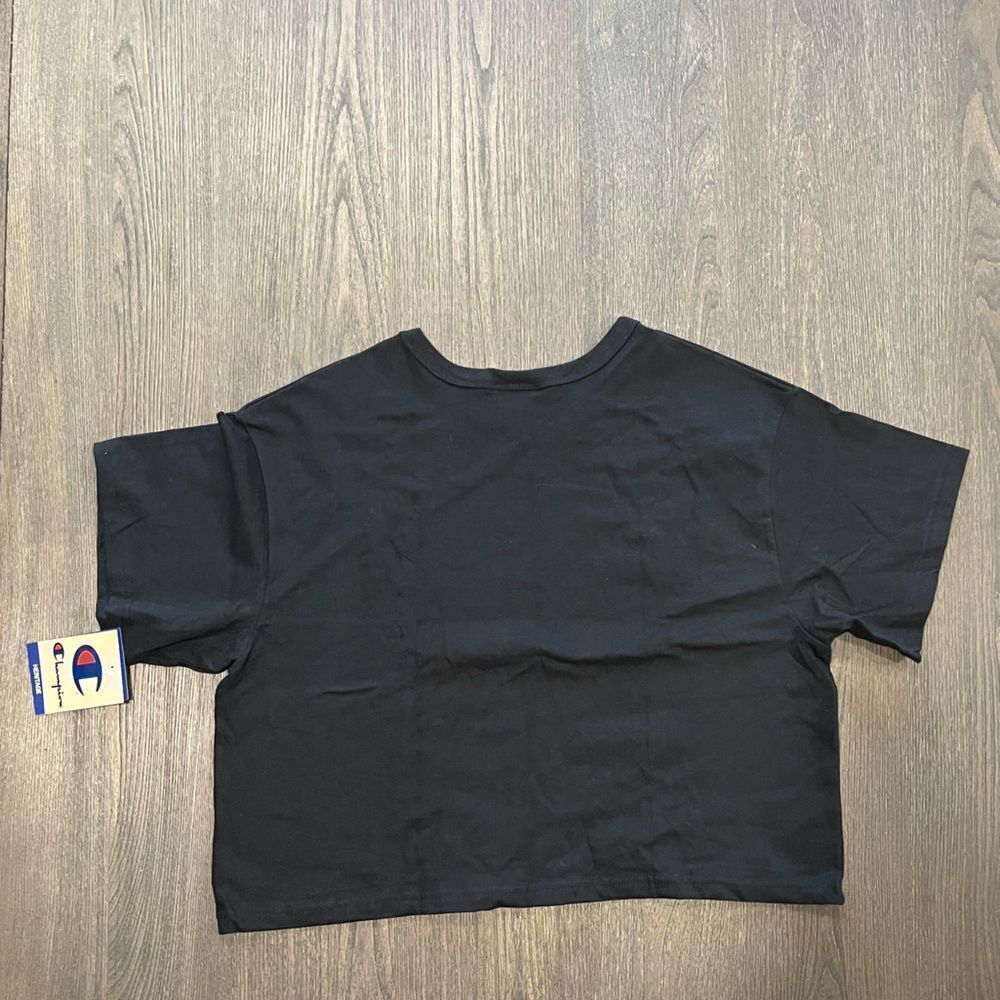 NWT Champion Black Graphic Crop Top - Size L - Picture 4 of 4